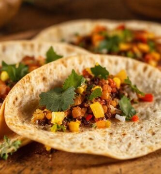 Tortillas veganas apetitosas brillan con encanto