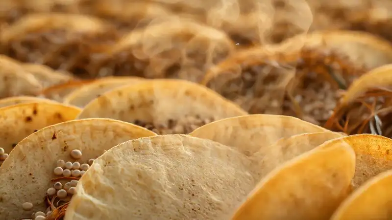 Tortillas y vainilla evocan calidez rústica