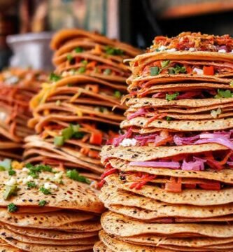 Comida mexicana colorida y apetitosa