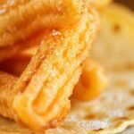 Churros dorados y tortilla sin gluten