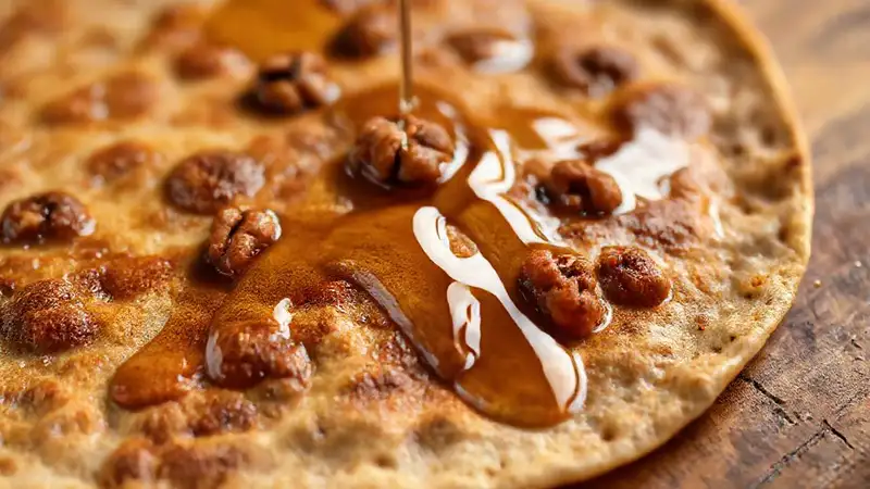 Tortilla de nueces dorada y apetitosa