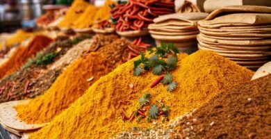 Especias indias iluminan un mercado vibrante
