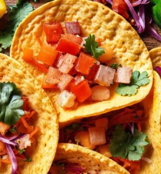 Tortillas tropicales vibrantes apetitosas en fotografía