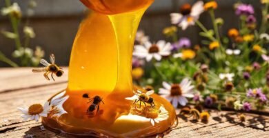 Miel dorada y abejas vibrantes en luz cálida